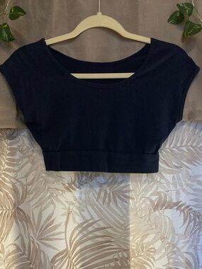 Half Tee Classic Basic Cap Sleeve Layering Top in Navy Medium